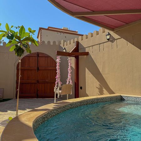 بيت أرض الثراء Rich Land House Nizva Dış mekan fotoğraf